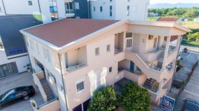 Guest House Adelina